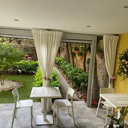 Bed & Breakfast Paradise Livorno
