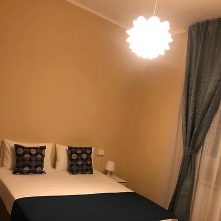 فندق مبيت وإفطار Paradise 3*