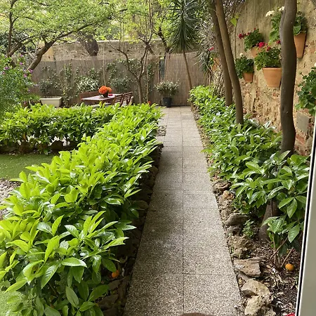 Paradise فندق مبيت وإفطار ليفورنو