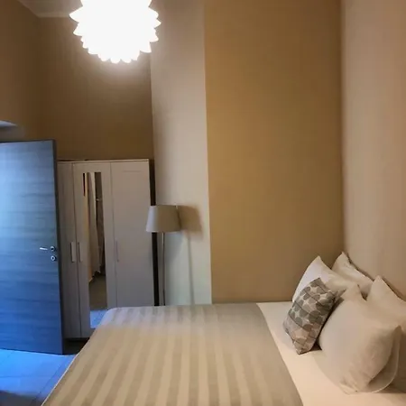 Bed & Breakfast Paradise